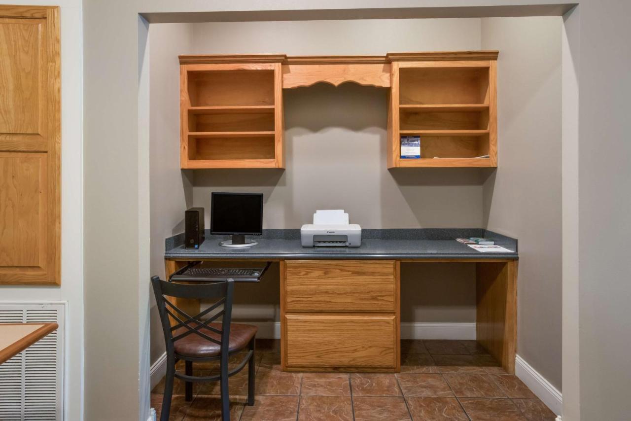 Surestay Hotel By Best Western Leesville מראה חיצוני תמונה